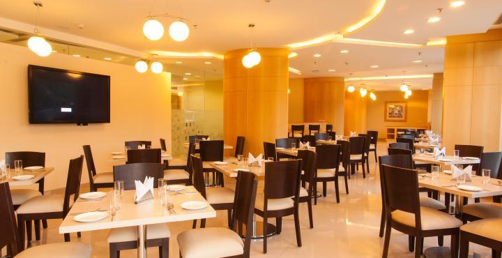 Red Fox Hotel, Chandīgarh Екстериор снимка