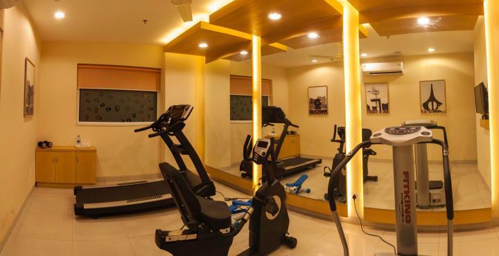 Red Fox Hotel, Chandīgarh Екстериор снимка
