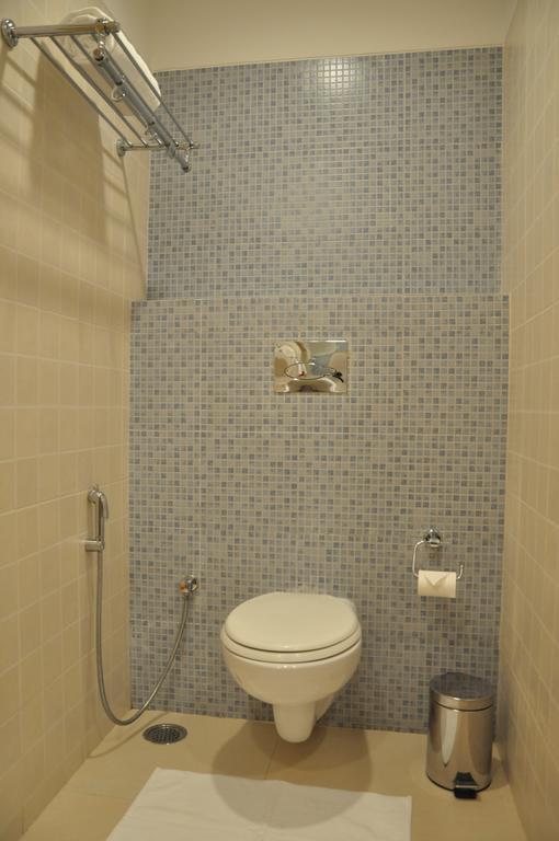 Red Fox Hotel, Chandīgarh Екстериор снимка